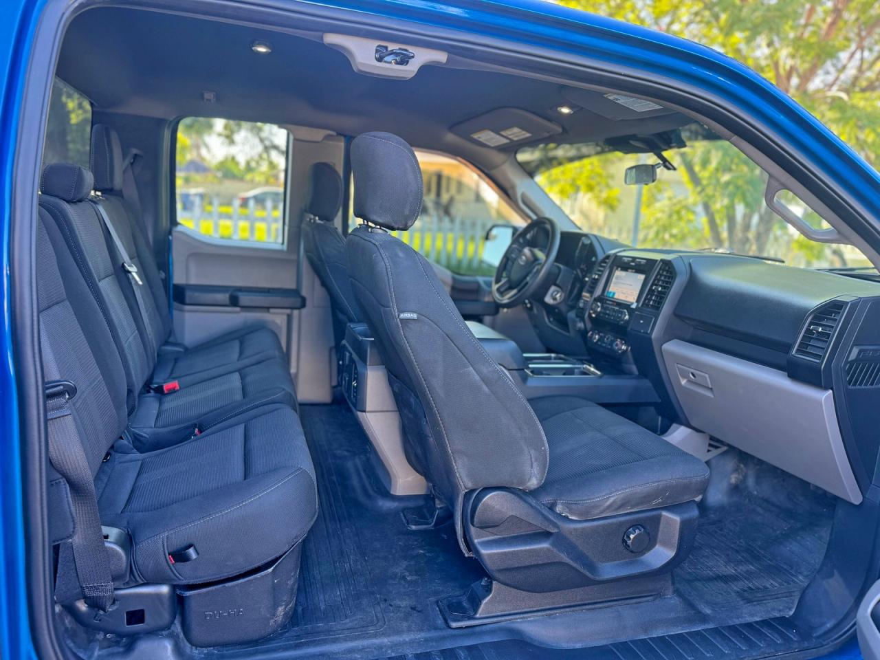 FORD F-150 SUPER CAB