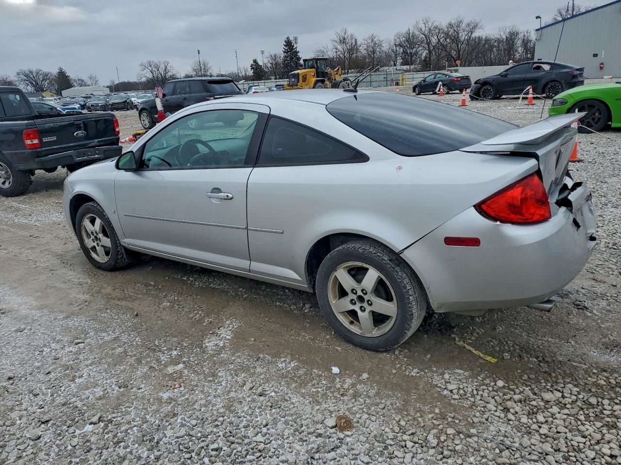 Lot #3312427657 2009 PONTIAC G5