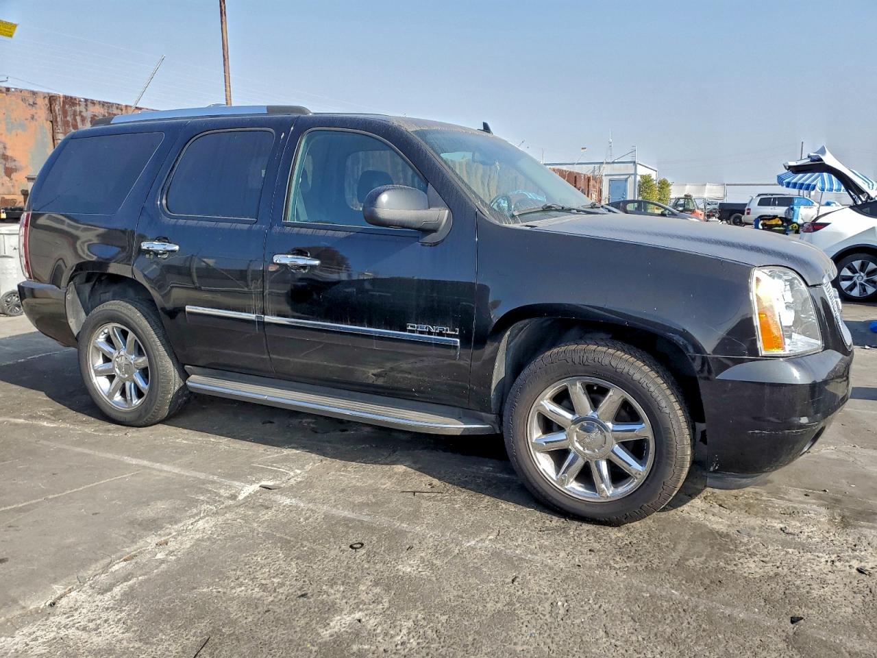 Lot #3316818437 2010 GMC YUKON DENA
