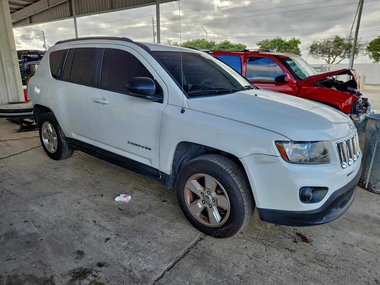 Lot #3315976104 2014 JEEP COMPASS SP