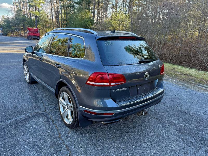 2016 VOLKSWAGEN TOUAREG SP #3302815896
