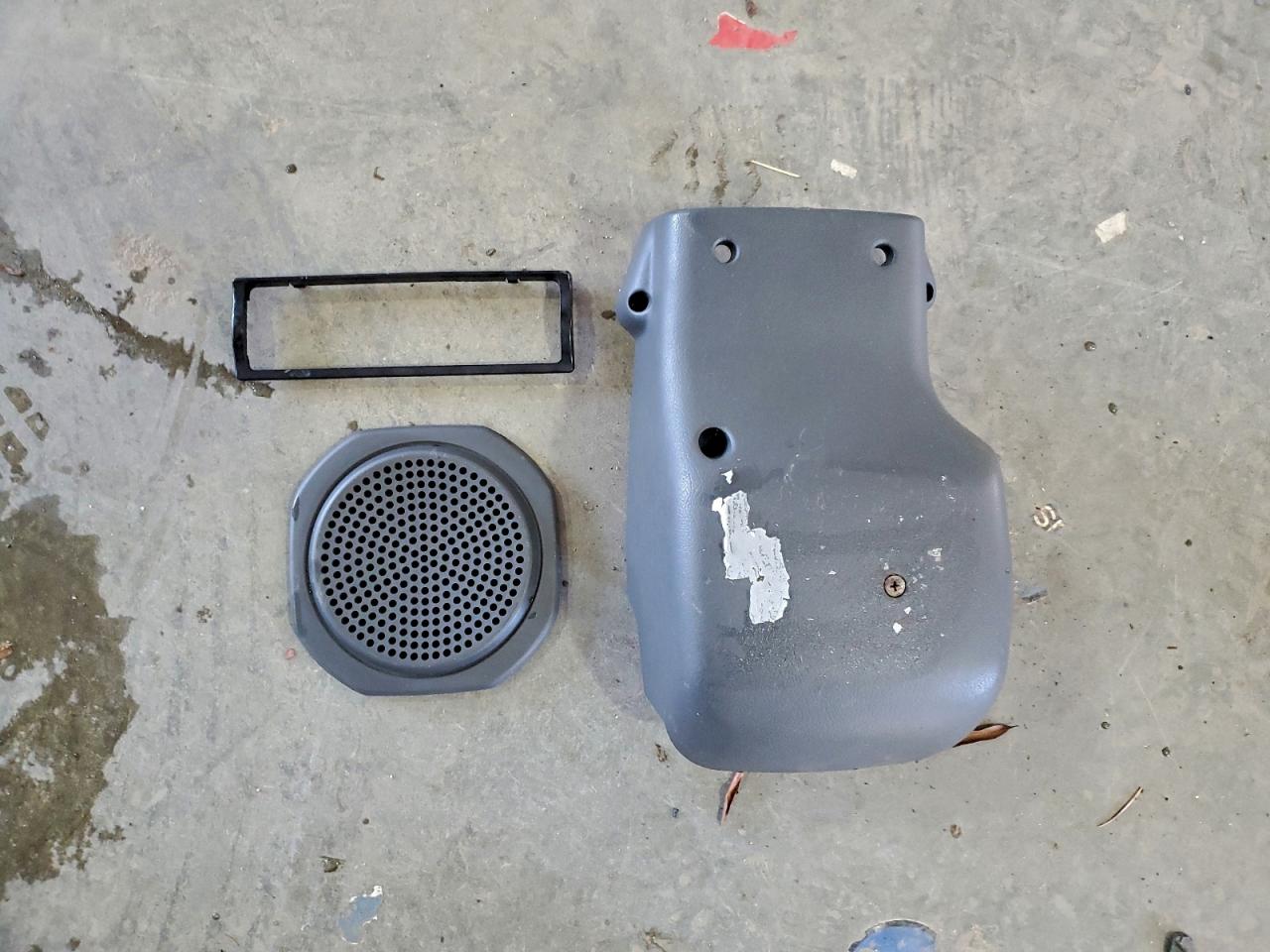 Lot #3315968184 1994 NISSAN TRUCK BASE