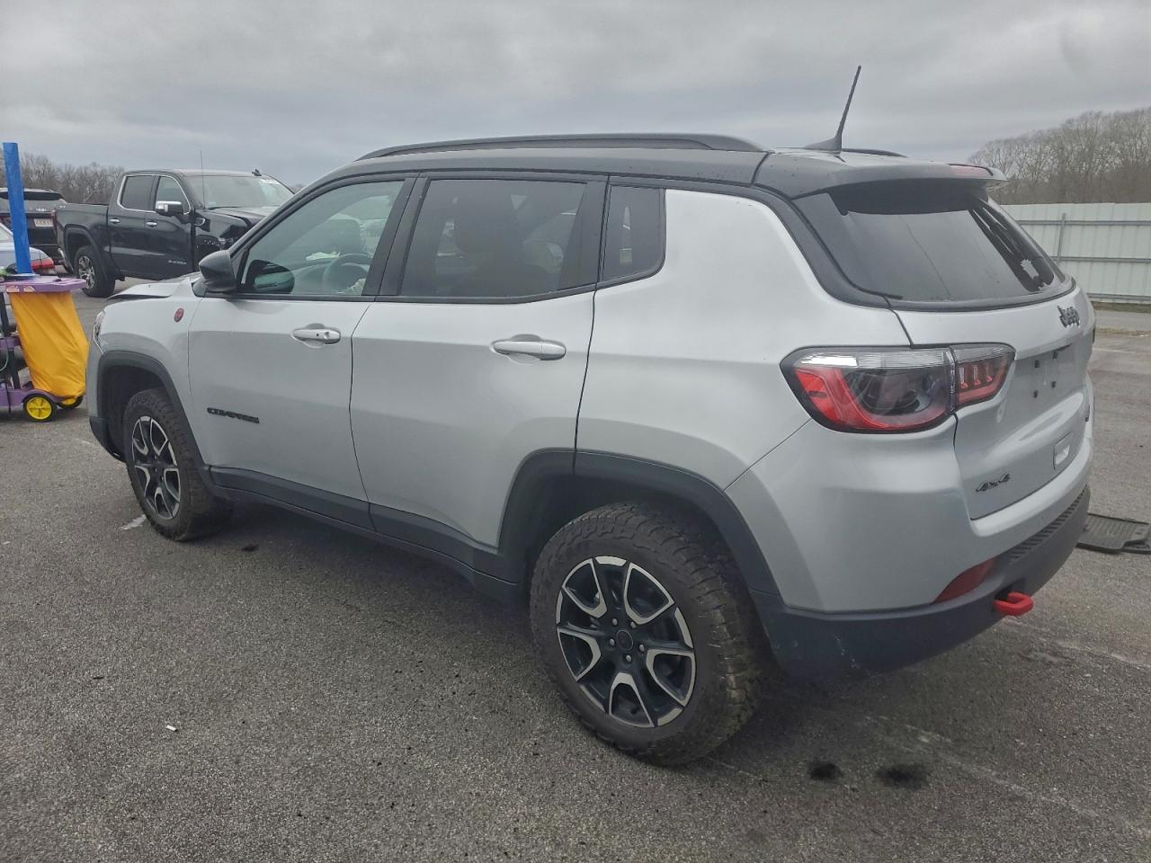 Lot #3310610288 2025 JEEP COMPASS TR