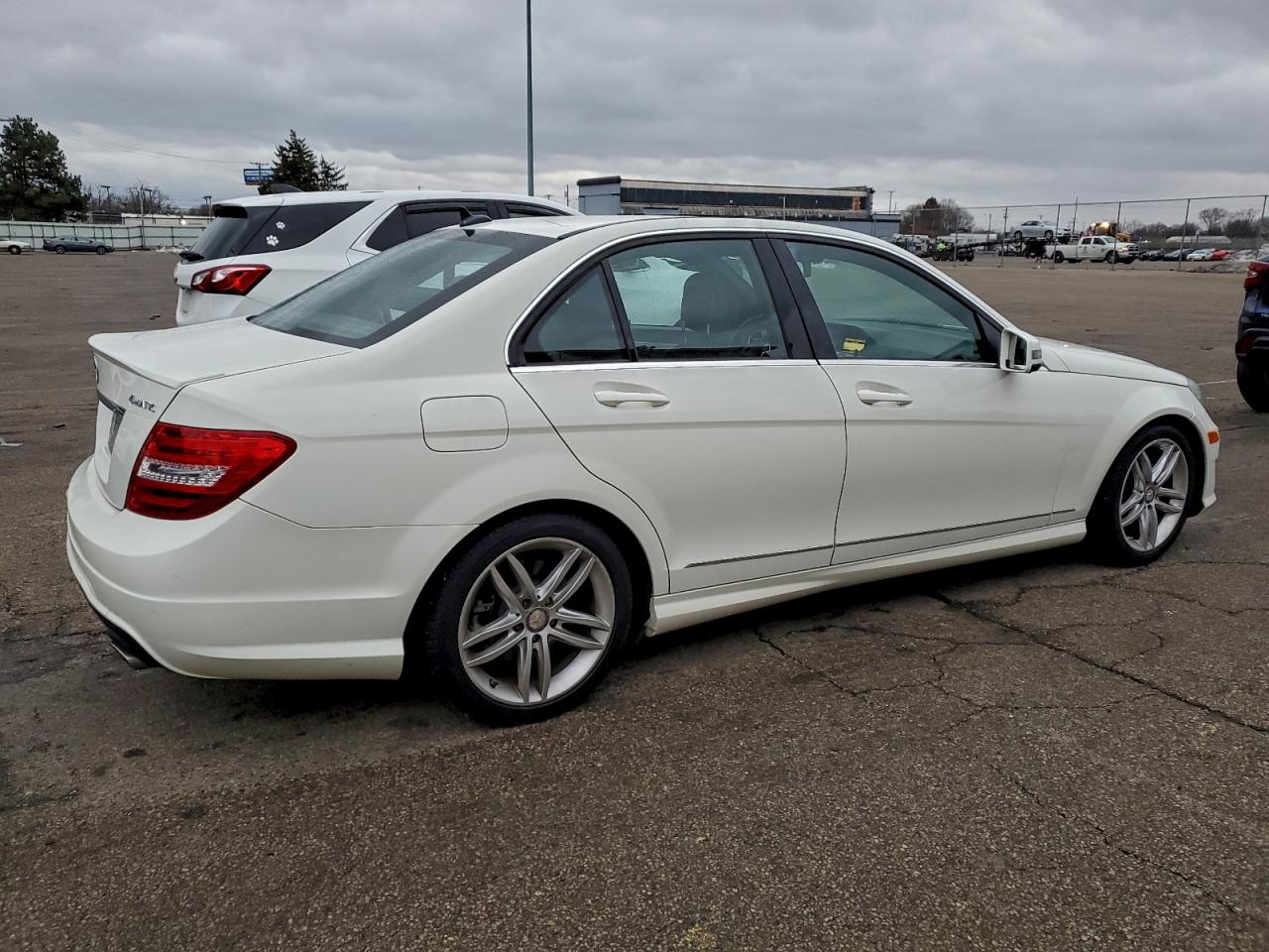 MERCEDES-BENZ C-CLASS 300 4MATIC