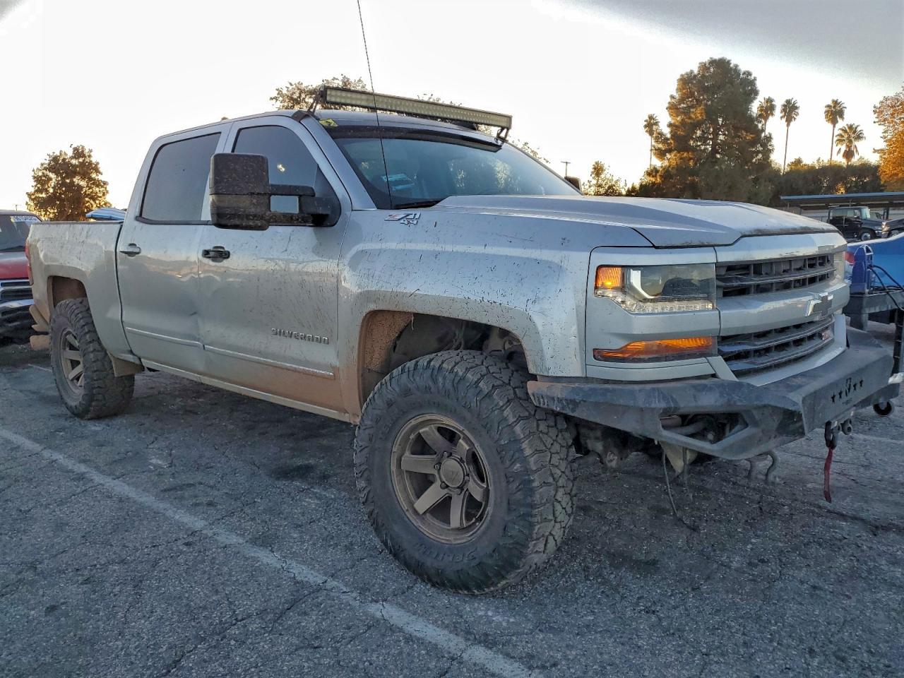 CHEVROLET SILVERADO K1500 LT