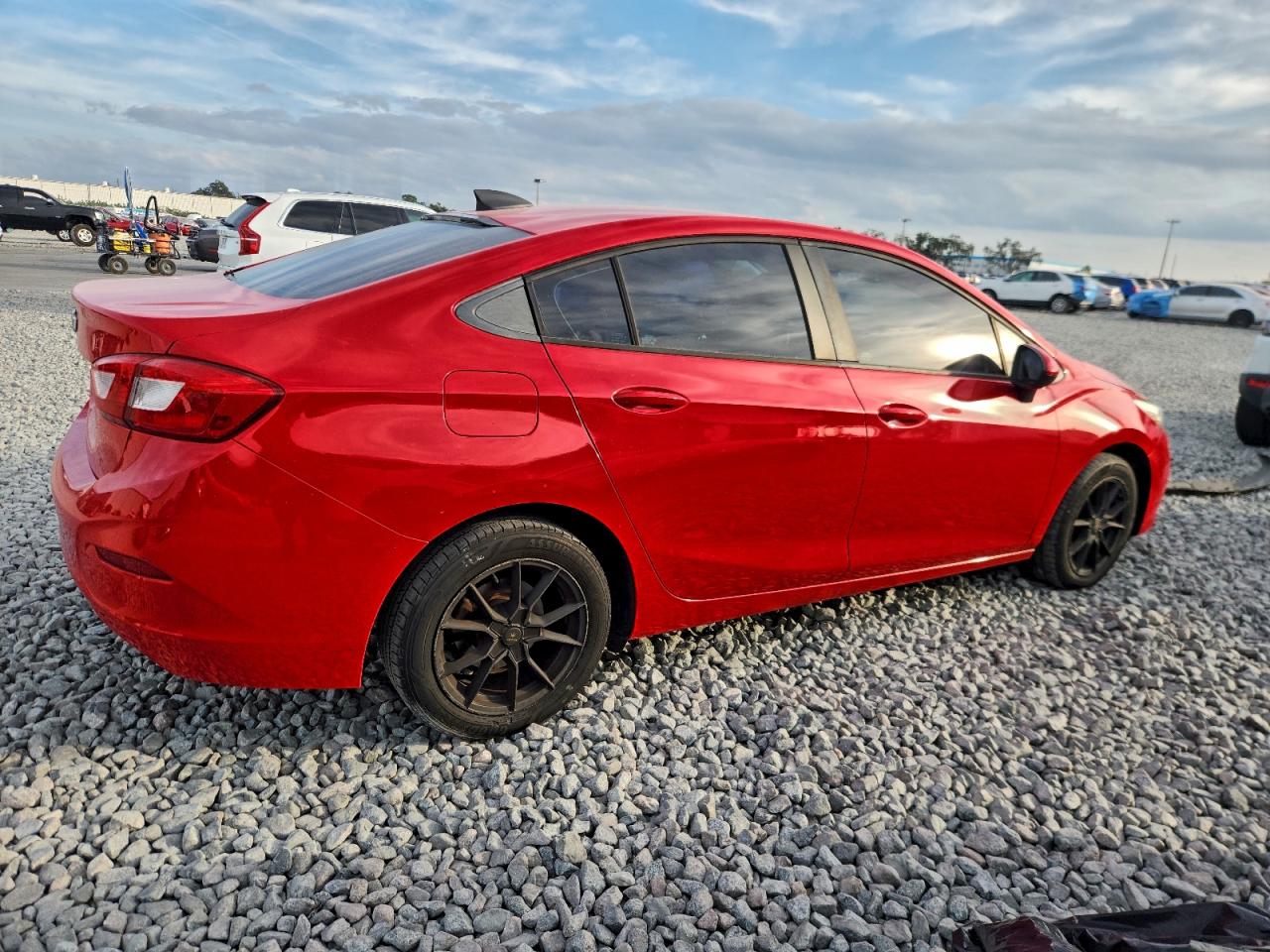 Lot #3309280628 2018 CHEVROLET CRUZE LS