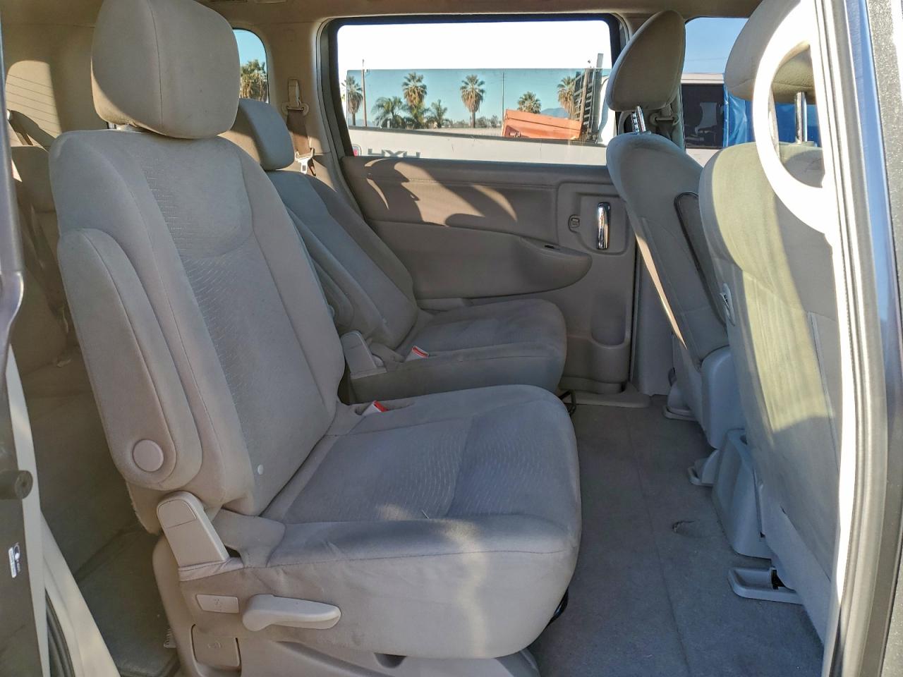 NISSAN QUEST S