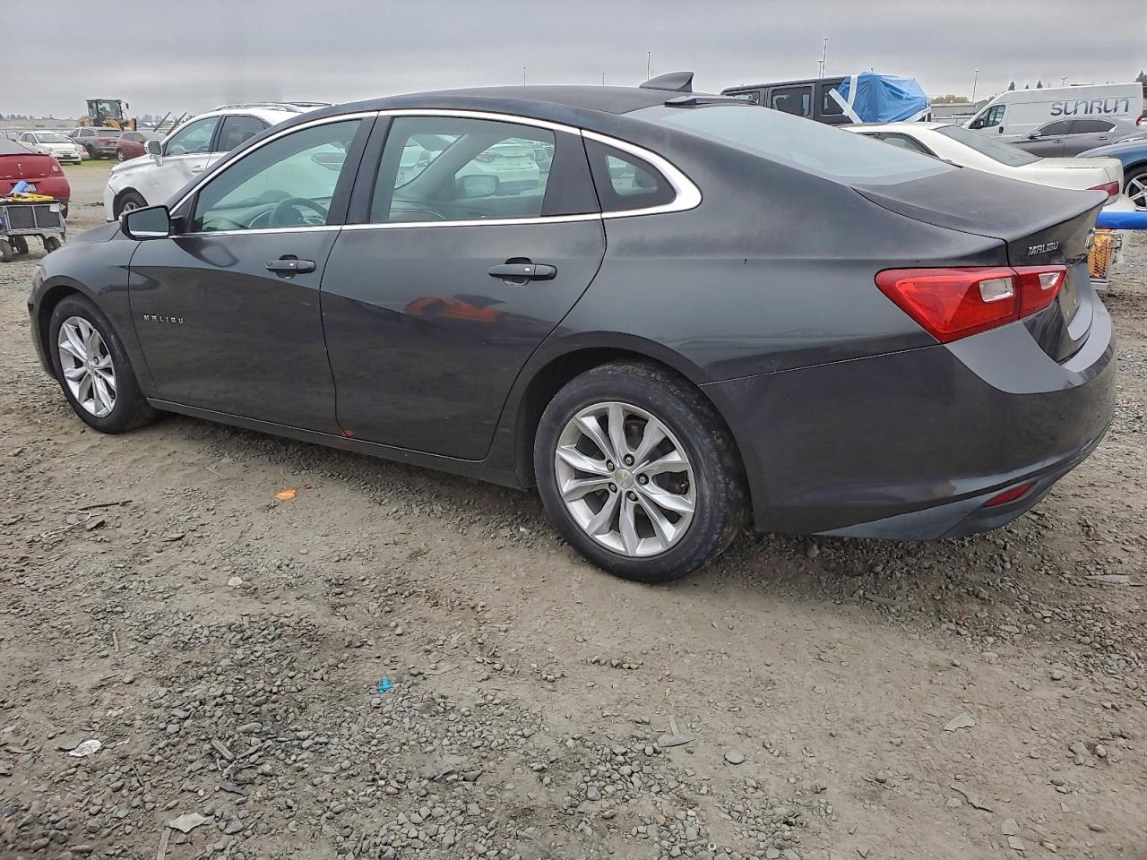 Lot #3318014534 2017 CHEVROLET MALIBU LT