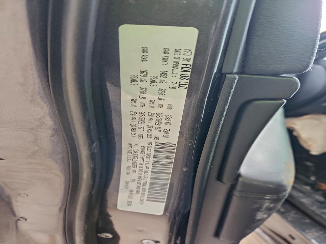 JEEP GRAND CHEROKEE LAREDO