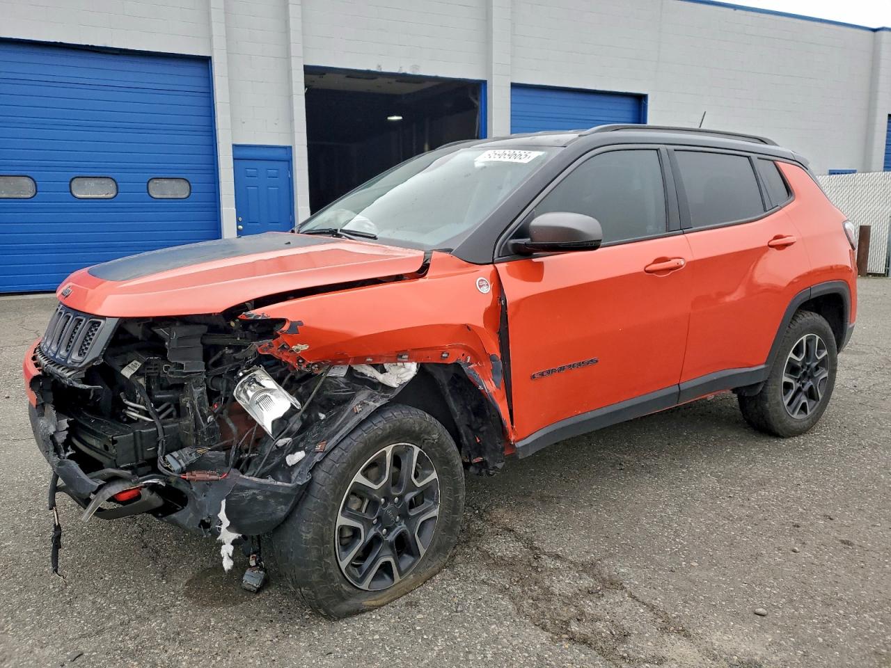 Lot #3309543564 2019 JEEP COMPASS TR