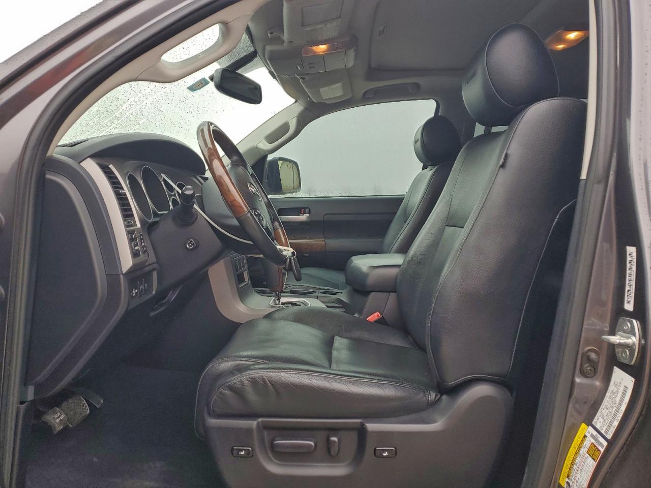 TOYOTA TUNDRA CREWMAX LIMITED