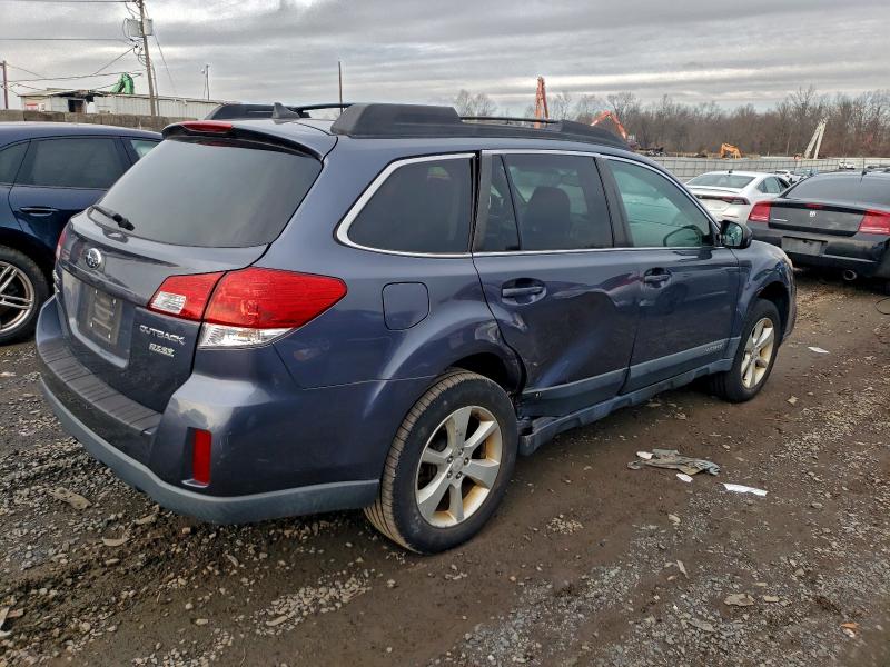 2014 SUBARU OUTBACK 2. #3304724944