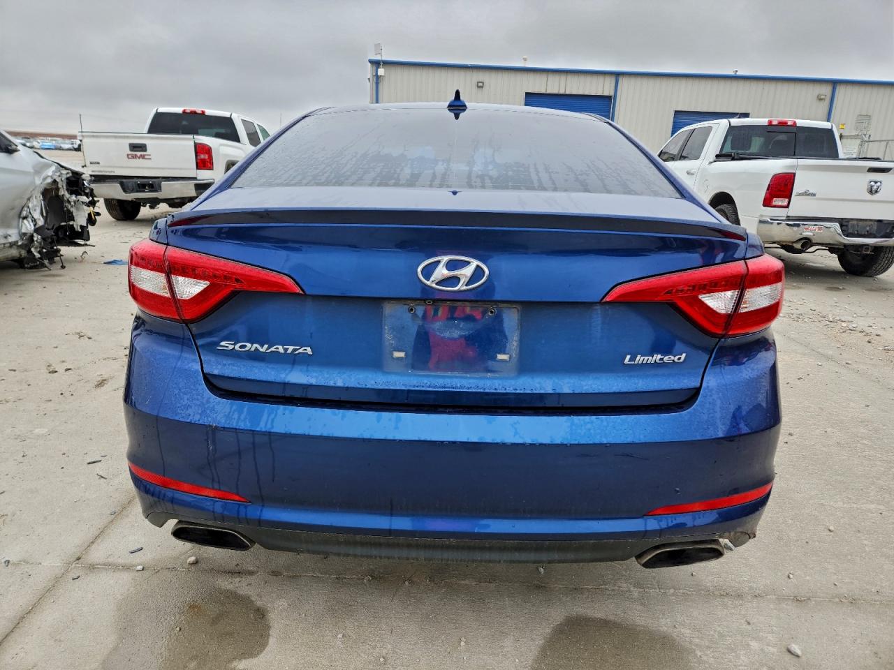 HYUNDAI SONATA SPORT
