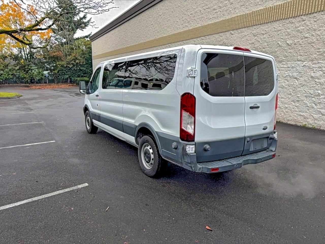 FORD TRANSIT T-350
