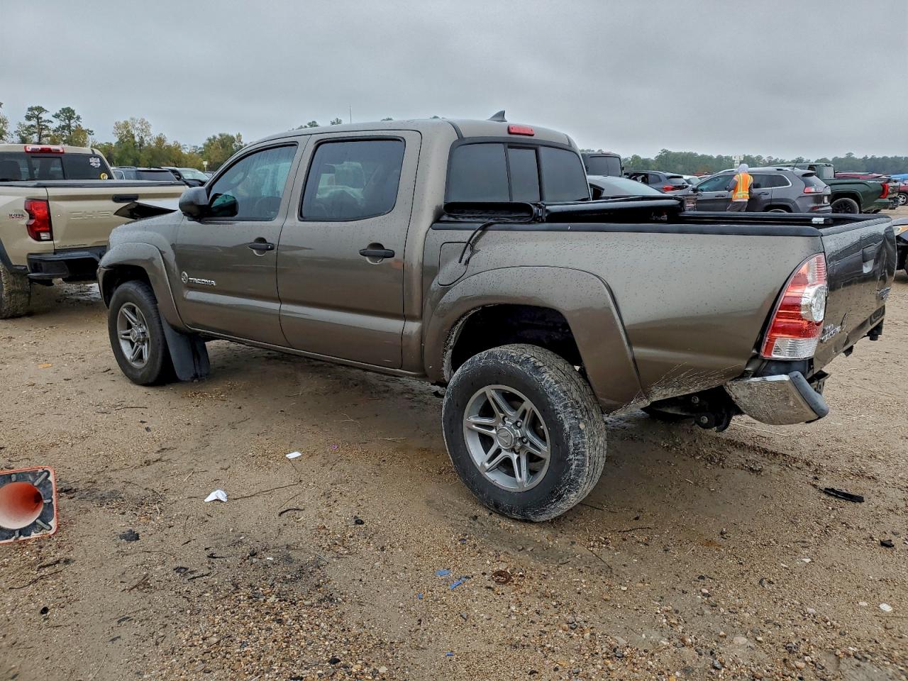 TOYOTA TACOMA DOUBLE CAB