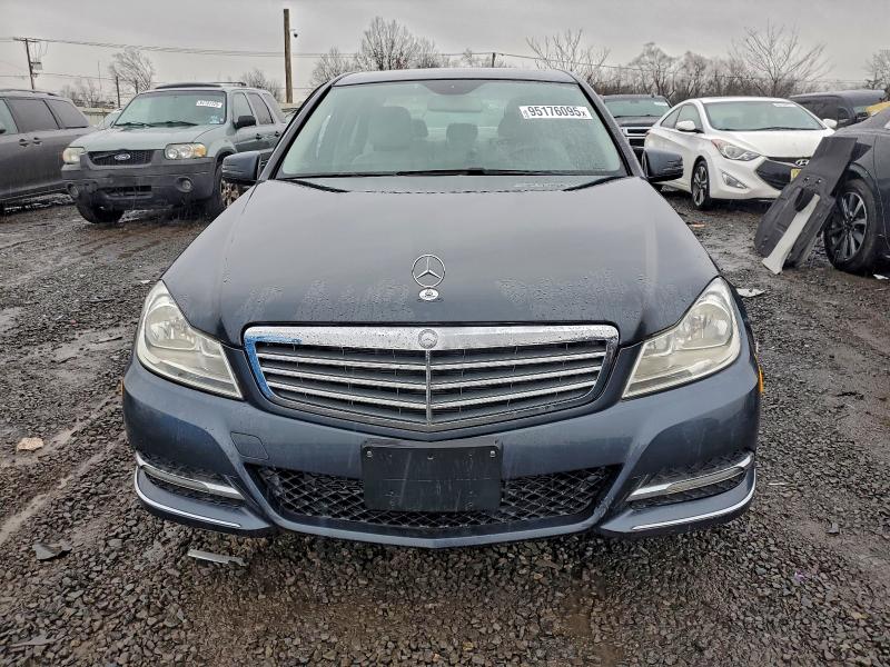 2013 MERCEDES-BENZ C 300 4MAT #3302697059