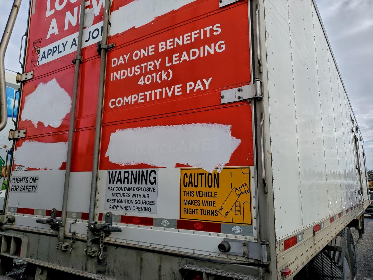 Lot #3315999089 2016 UTILITY VS2RA