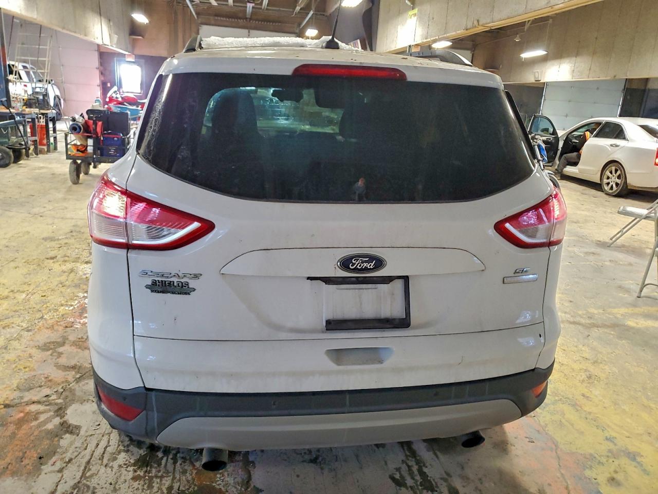 FORD ESCAPE SE