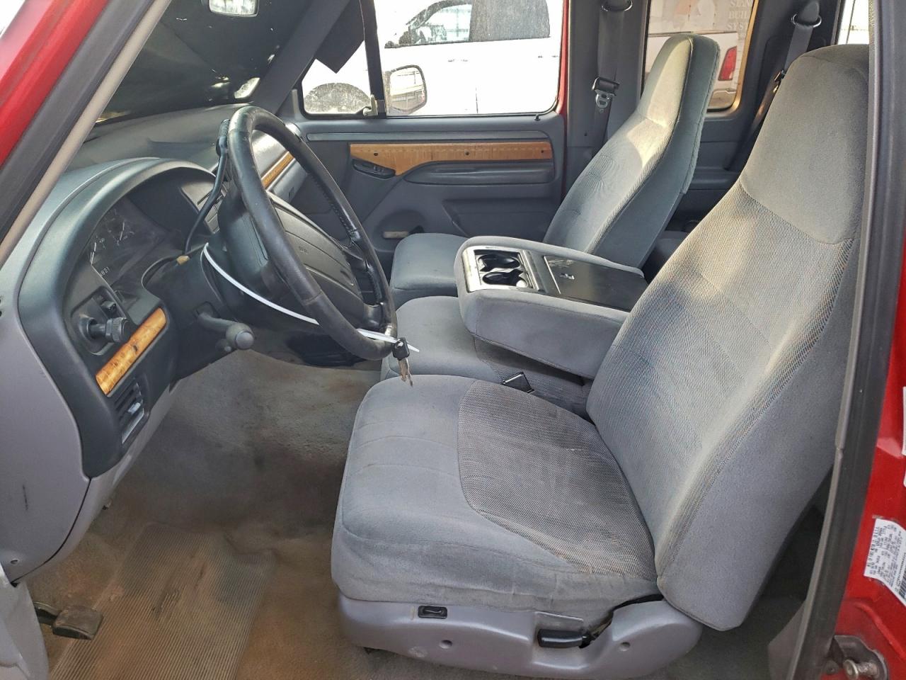 Lot #3303621928 1995 FORD F150