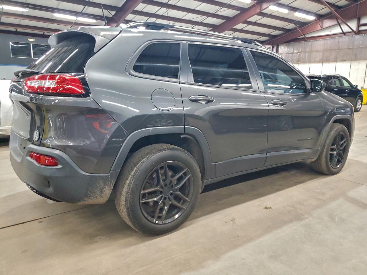 Lot #3301859975 2016 JEEP CHEROKEE L