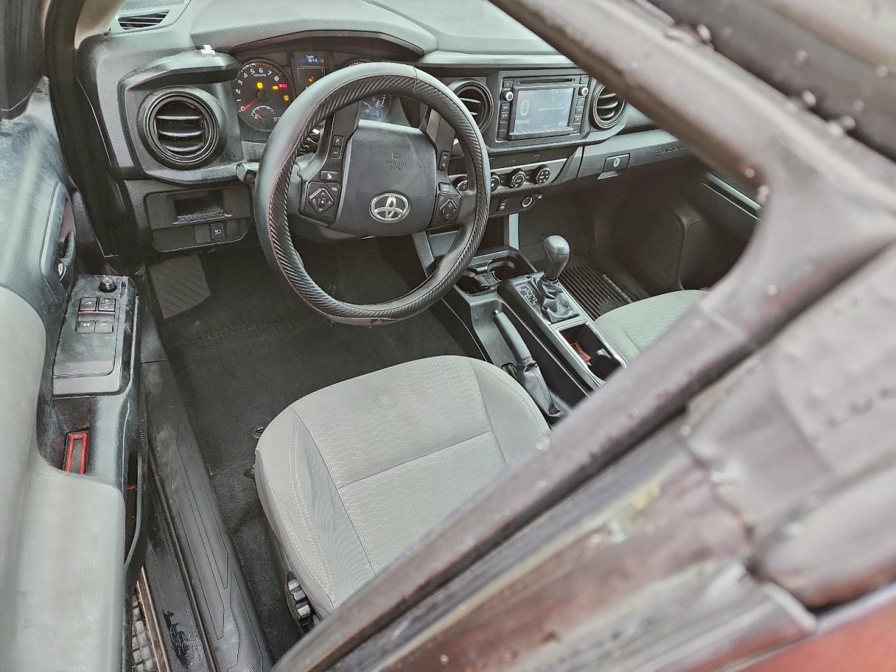 TOYOTA TACOMA ACCESS CAB