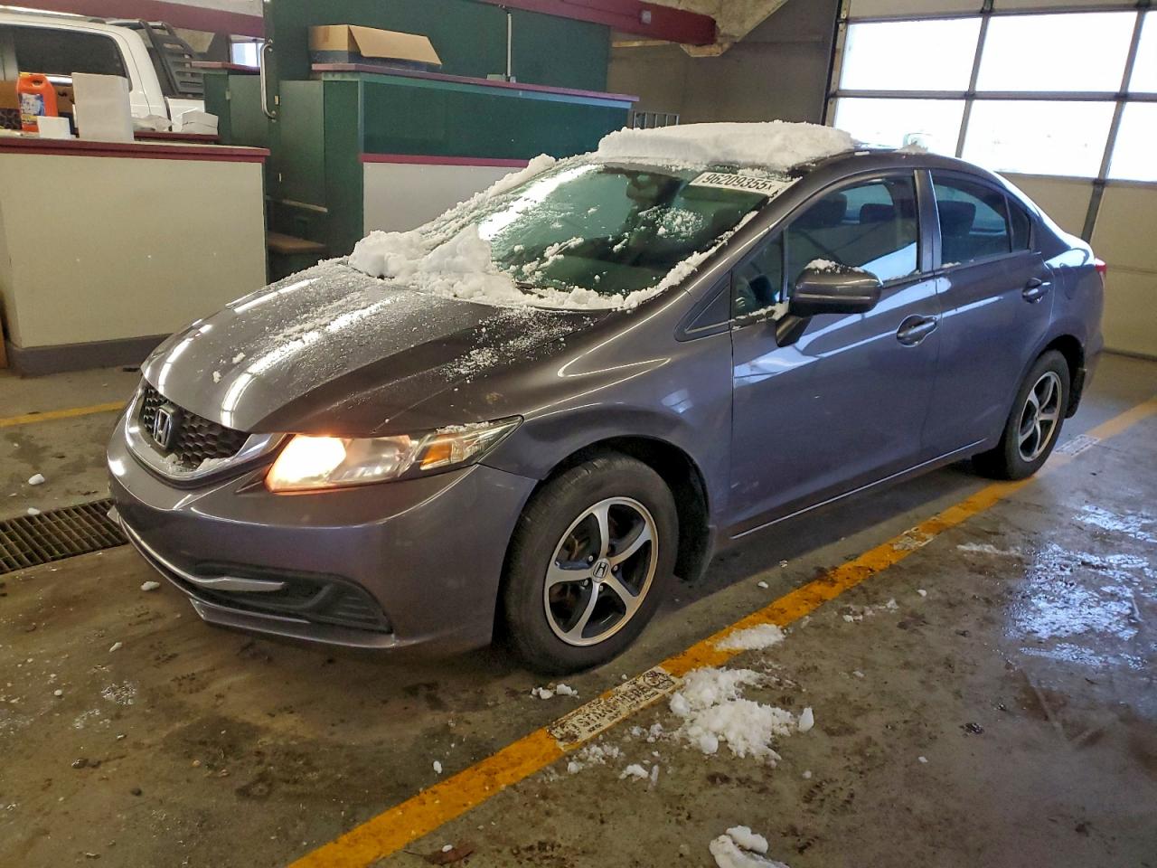 Lot #3316022770 2015 HONDA CIVIC SE