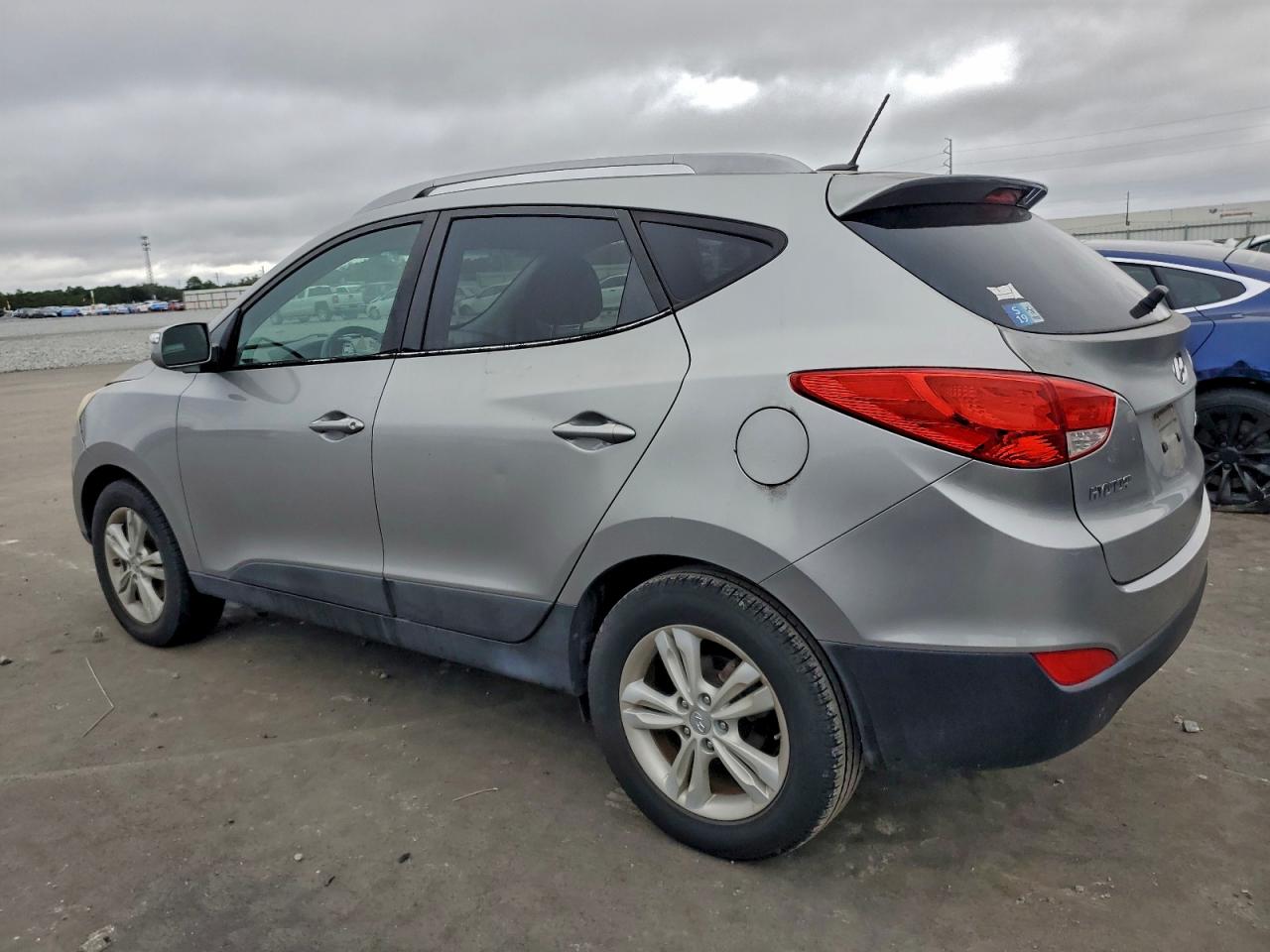 Lot #3309286632 2012 HYUNDAI TUCSON GLS