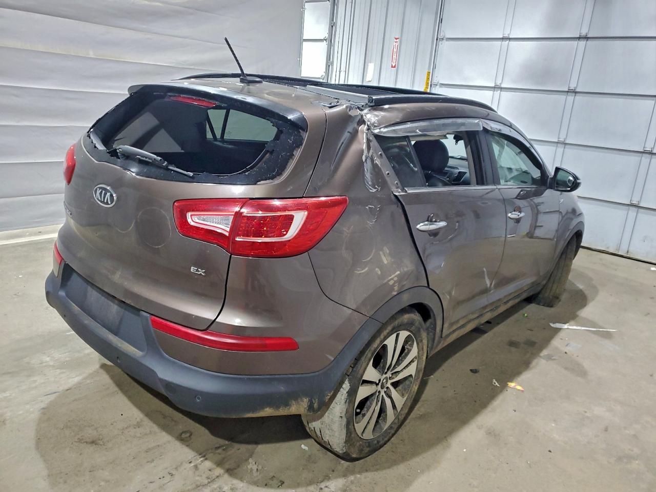 KIA SPORTAGE EX