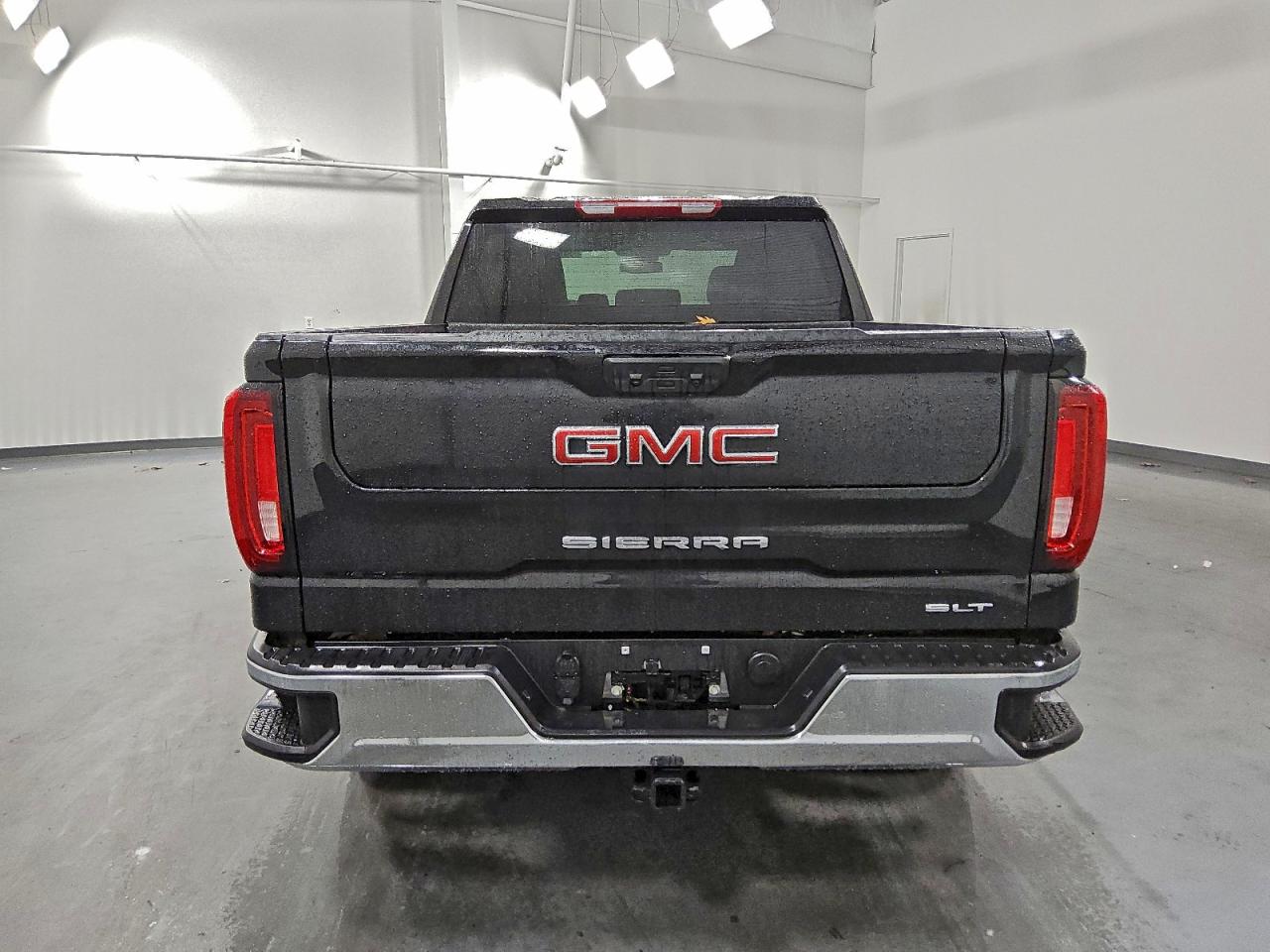 GMC SIERRA K1500 SLT