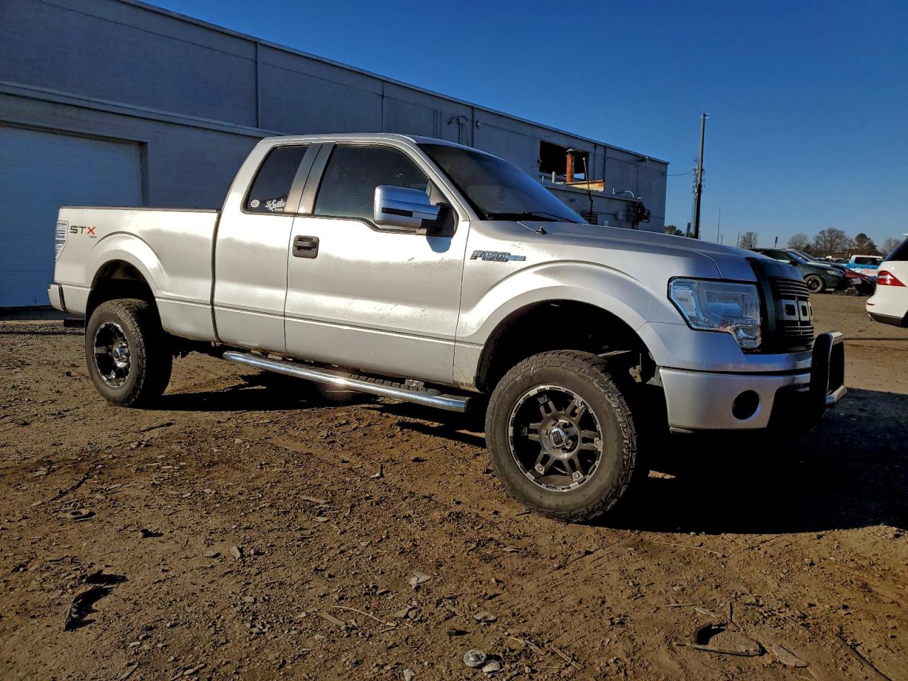 FORD F-150 SUPER CAB