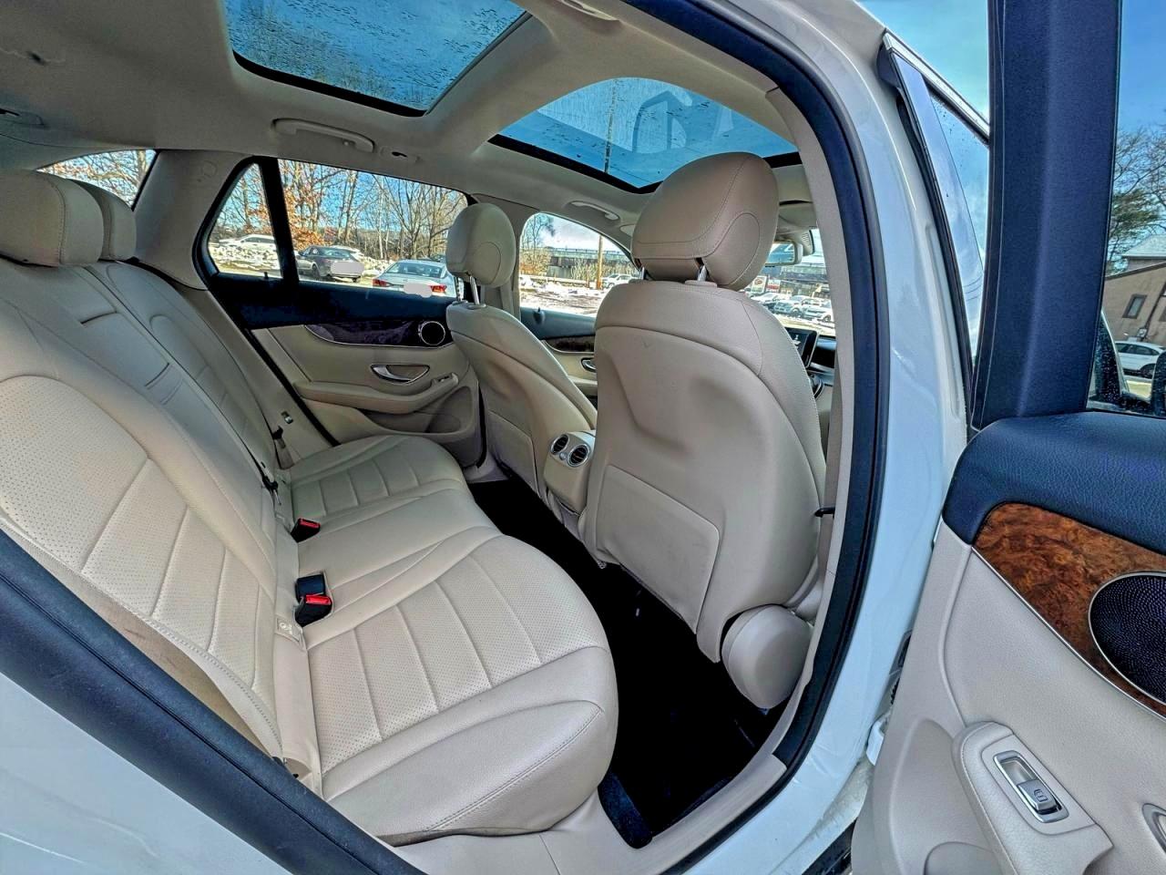 MERCEDES-BENZ GLC-CLASS 300 4MATIC