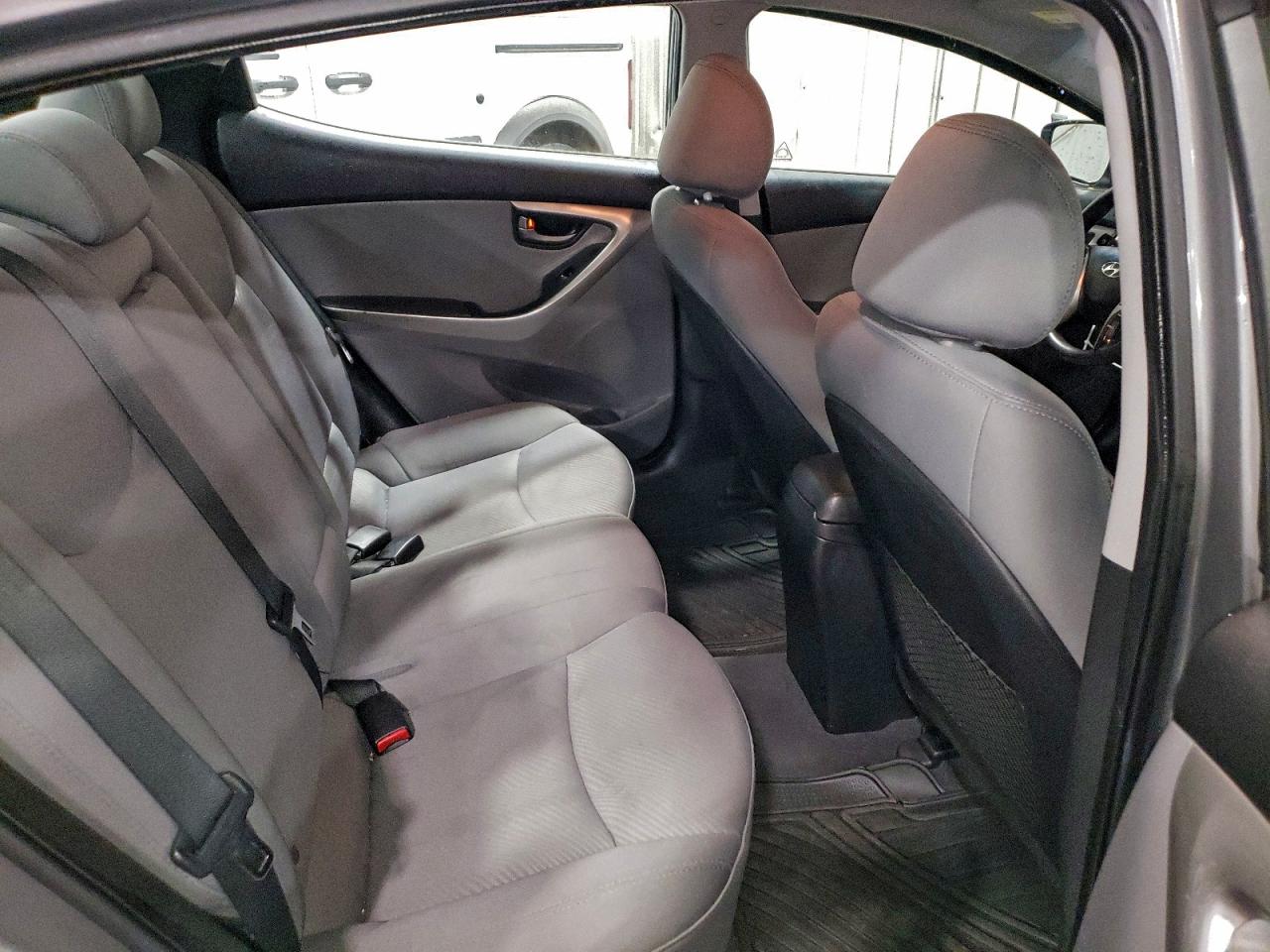 Lot #3308773996 2013 HYUNDAI ELANTRA GL