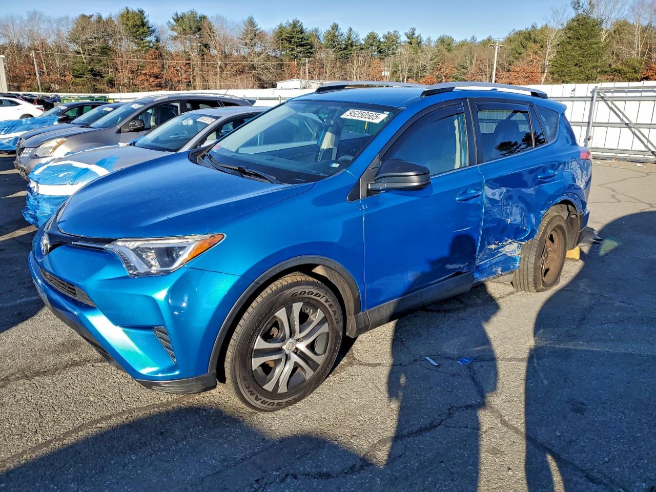TOYOTA RAV4 LE