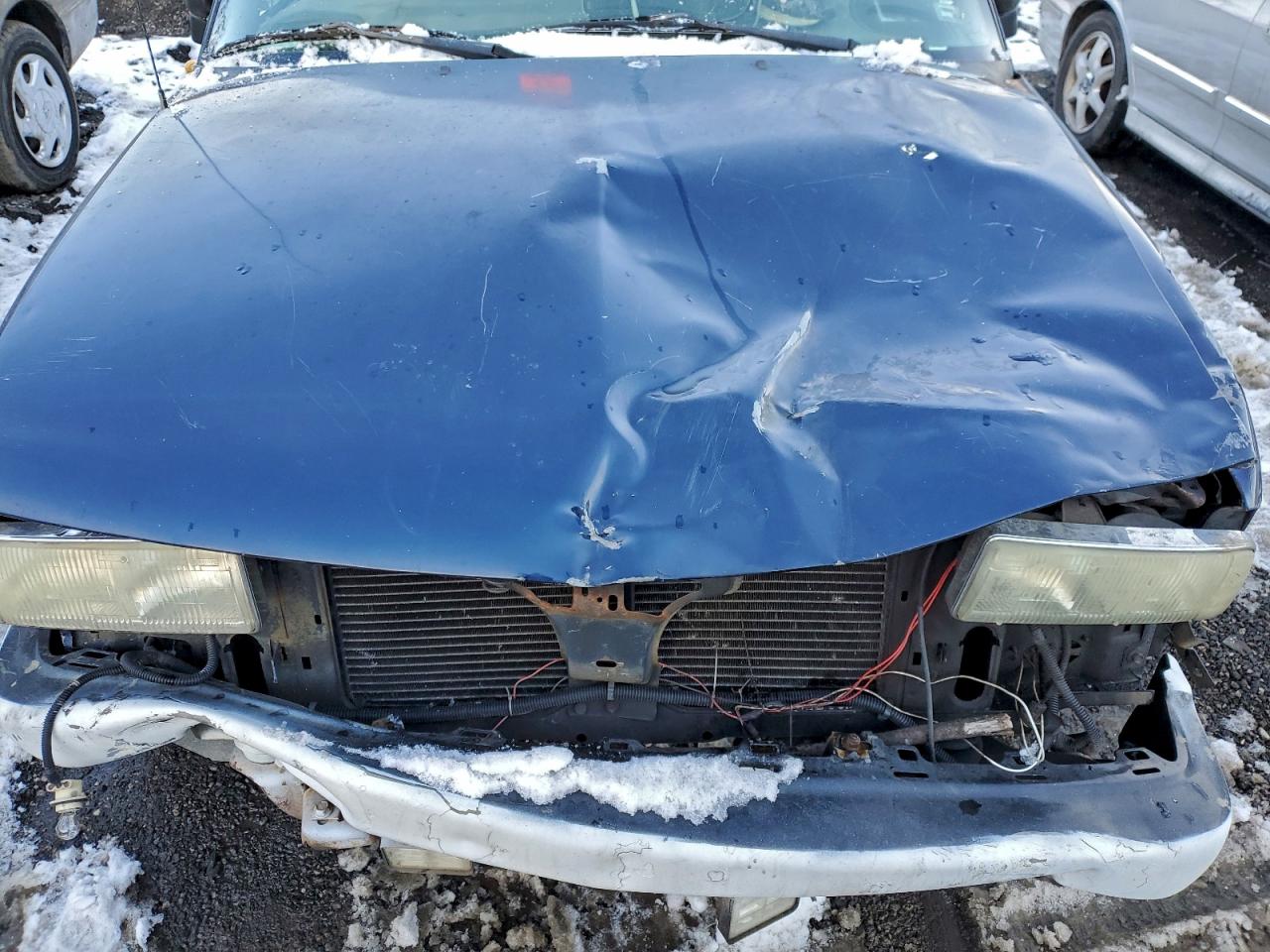 Lot #3317170122 2003 CHEVROLET S TRUCK S1