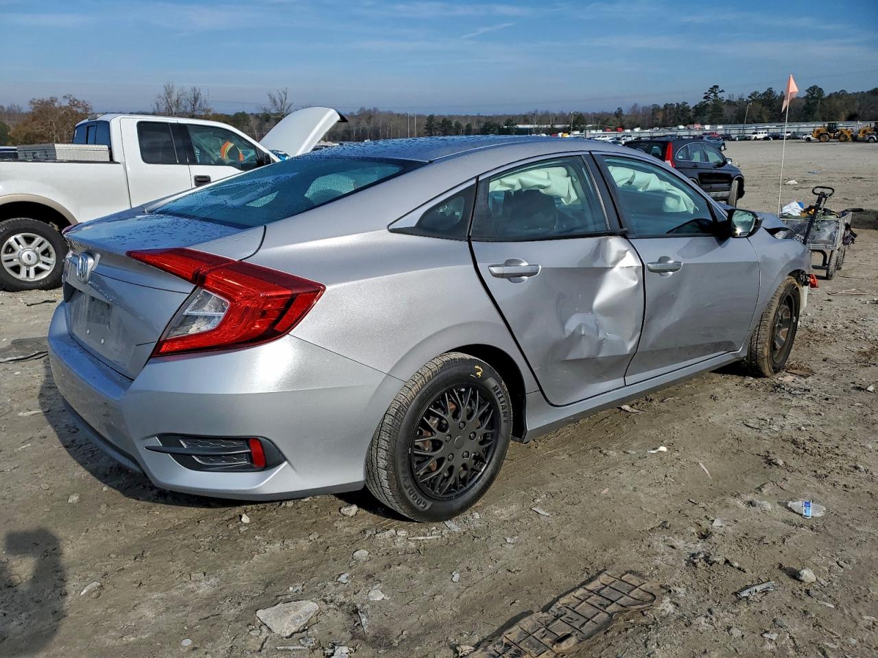 Lot #3315951140 2017 HONDA CIVIC