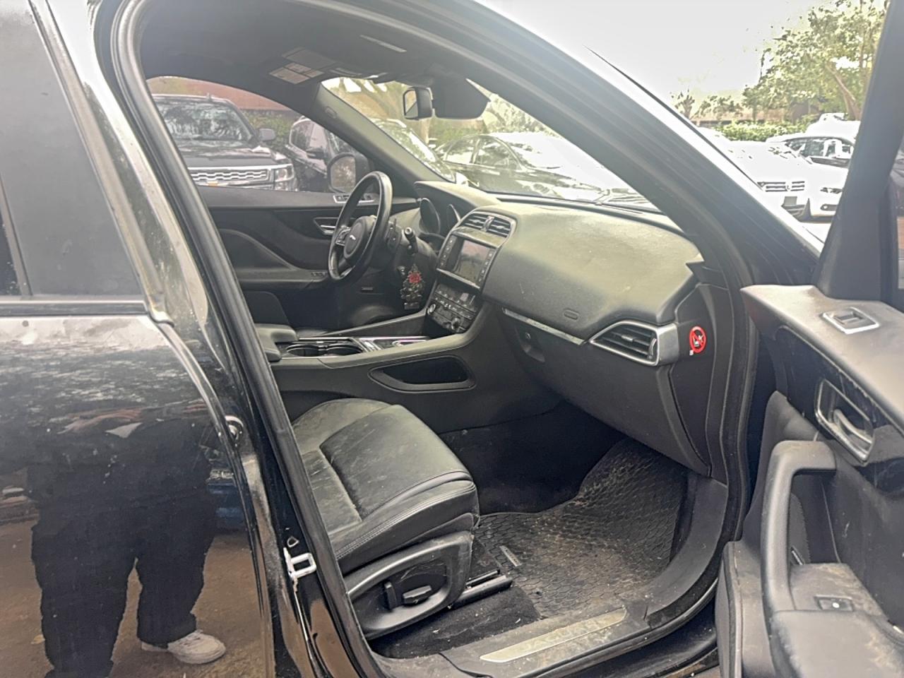 JAGUAR F-PACE PREMIUM