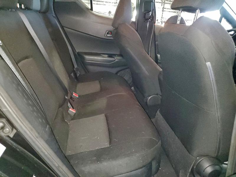 2018 TOYOTA C-HR XLE #3305557077