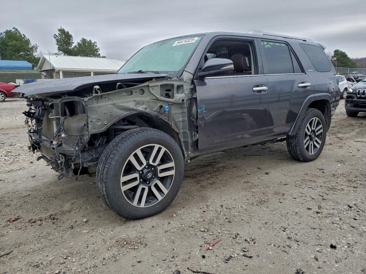 TOYOTA 4RUNNER SR5/SR5 PREMIUM