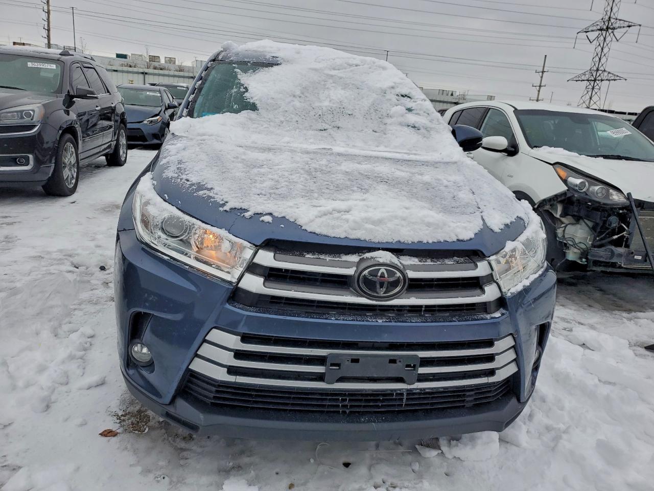 TOYOTA HIGHLANDER SE