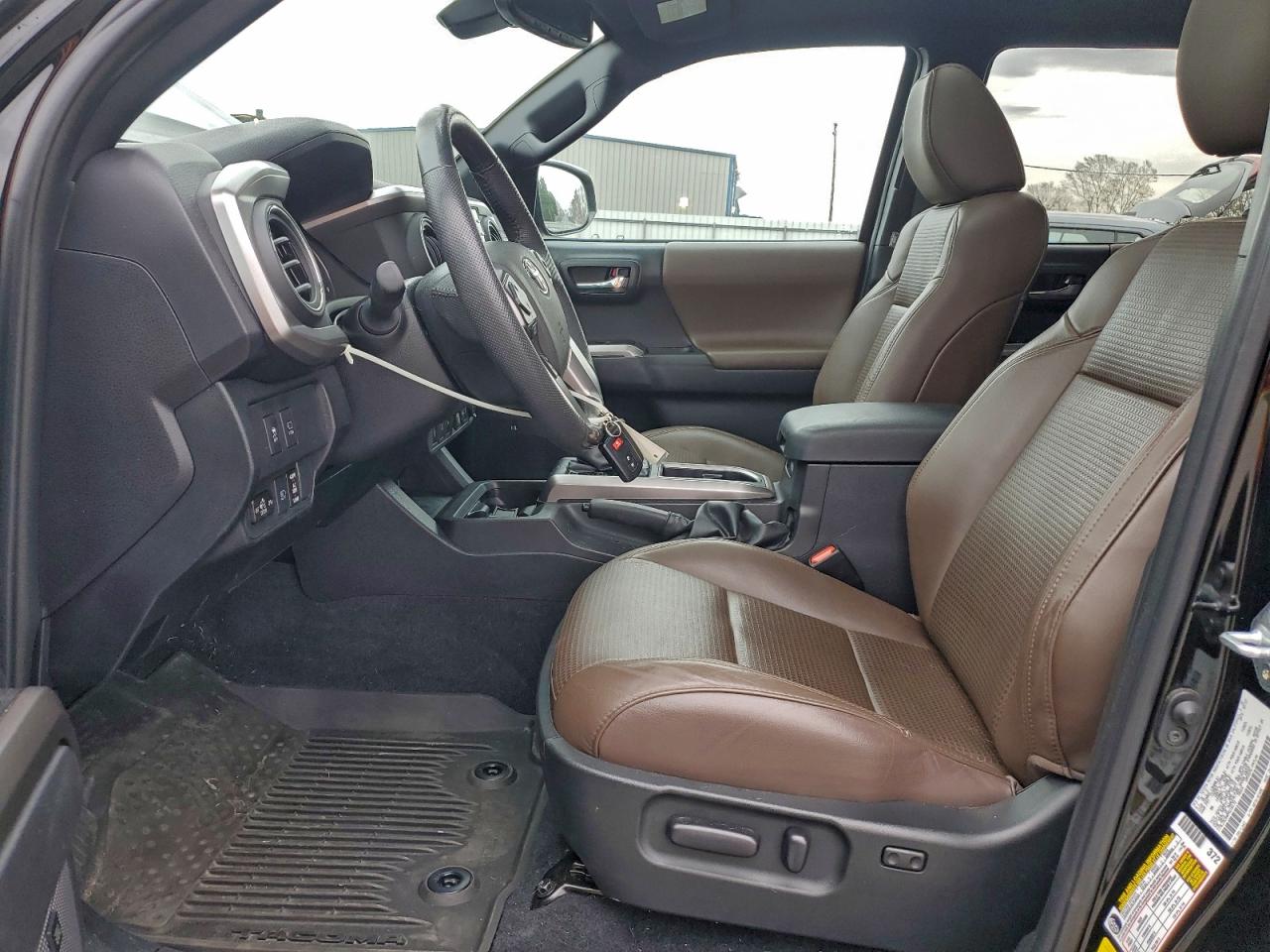 TOYOTA TACOMA DOUBLE CAB