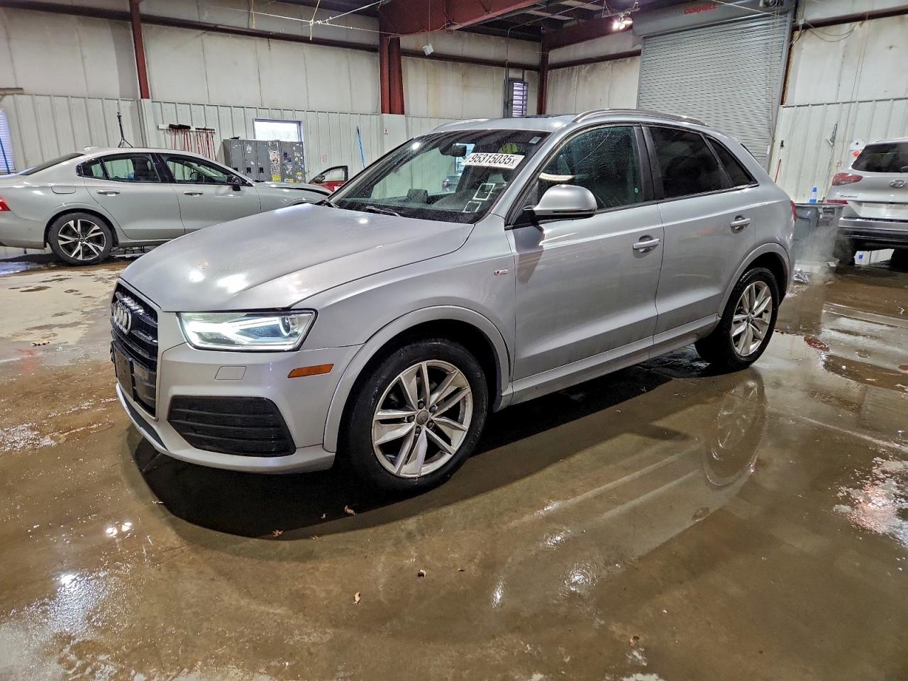 AUDI Q3 PREMIUM