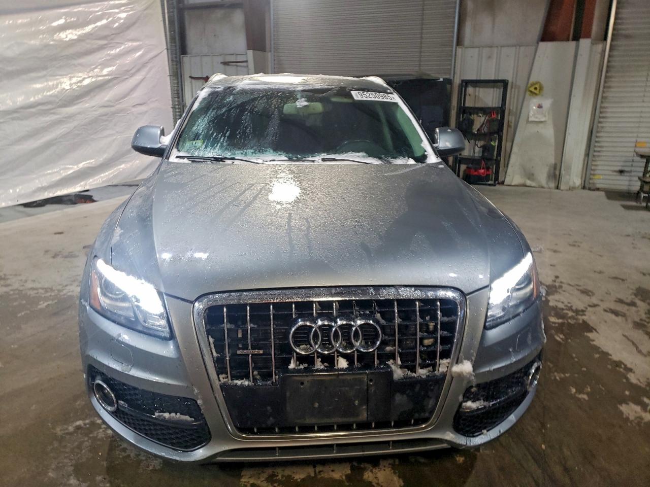 AUDI Q5 PREMIUM PLUS