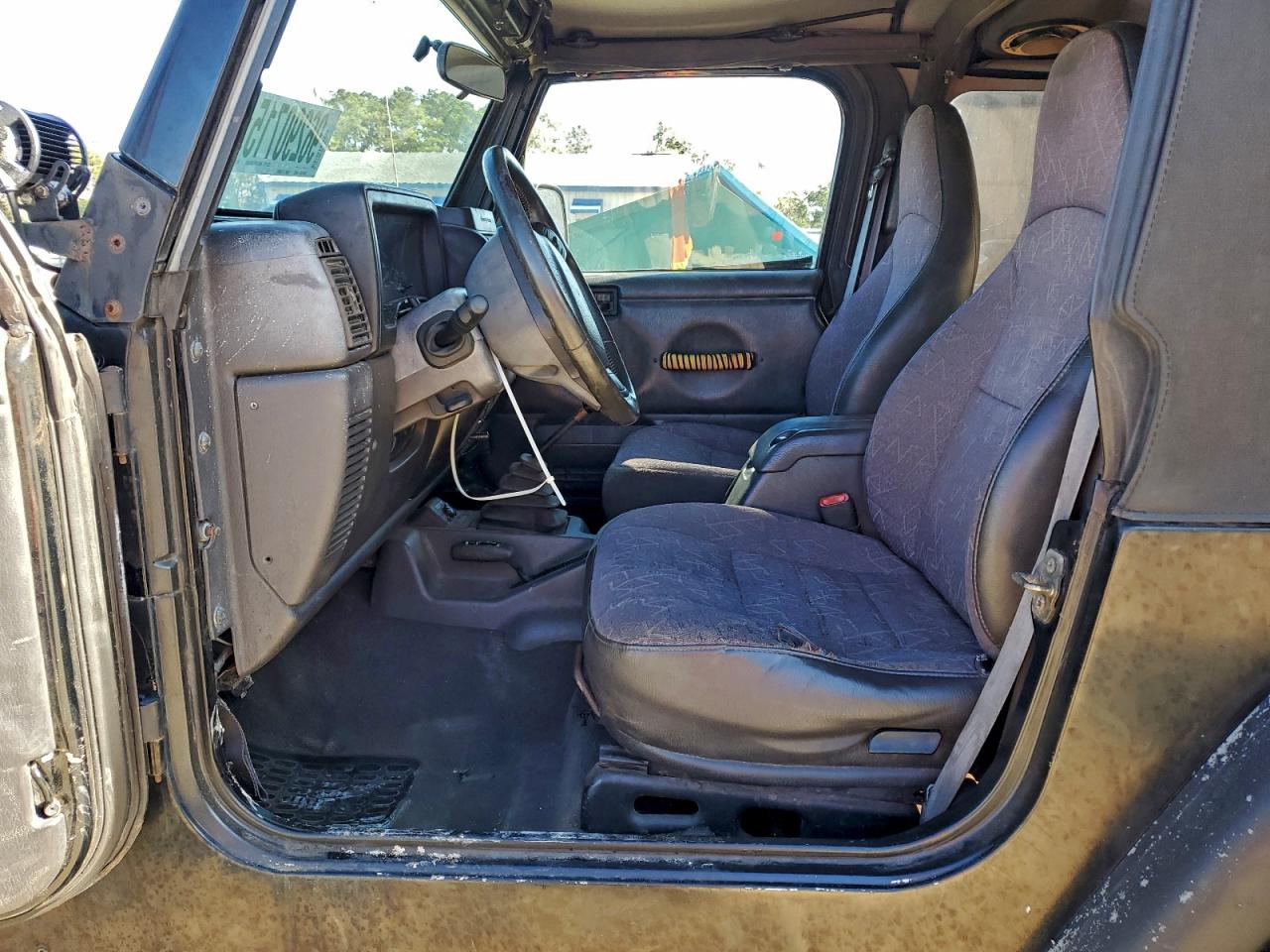 Lot #3311531250 2002 JEEP WRANGLER /