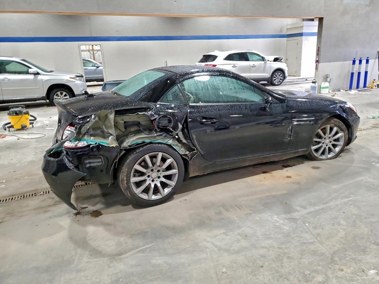 MERCEDES-BENZ SLK-CLASS 250