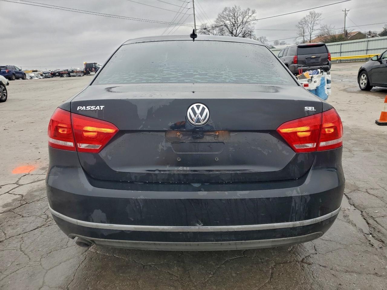 VOLKSWAGEN PASSAT SEL