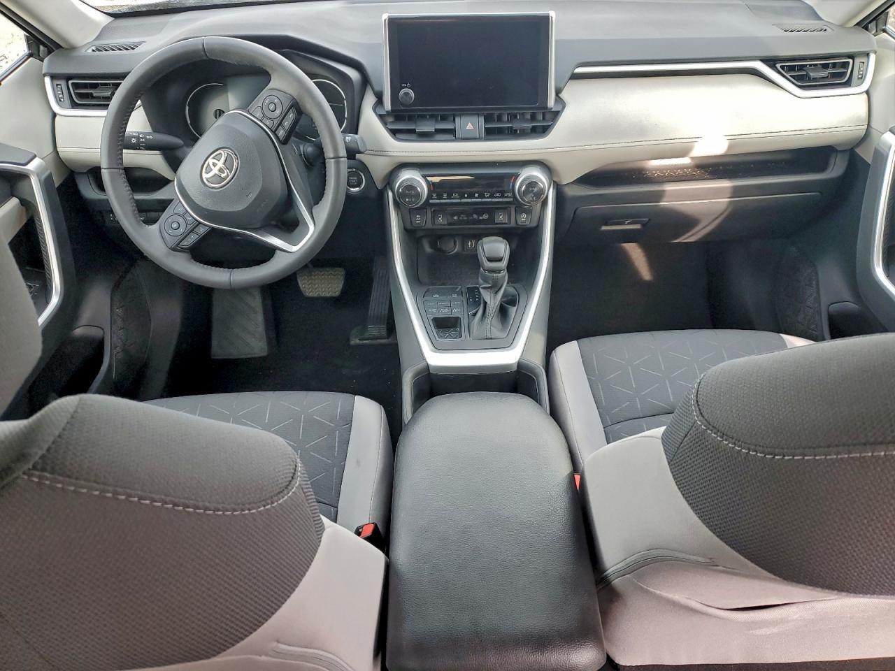 Lot #3308269204 2023 TOYOTA RAV4 XLE