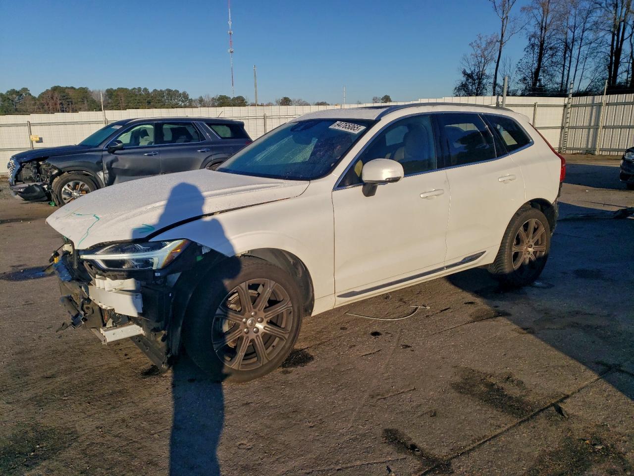 VOLVO XC60 T5 INSCRIPTION