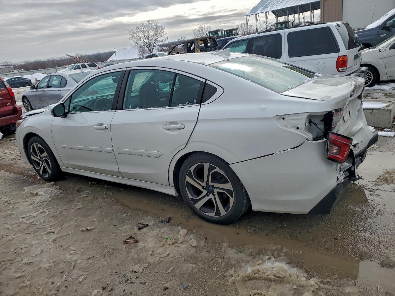 SUBARU LEGACY LIMITED