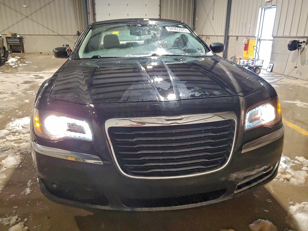 CHRYSLER 300
