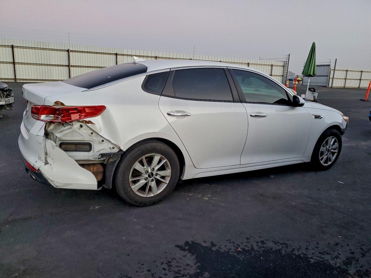 Lot #3309649929 2016 KIA OPTIMA LX